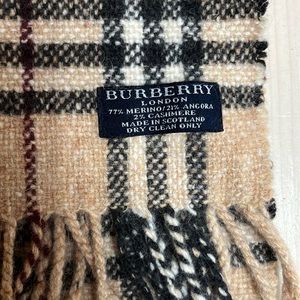 Burberry scarf